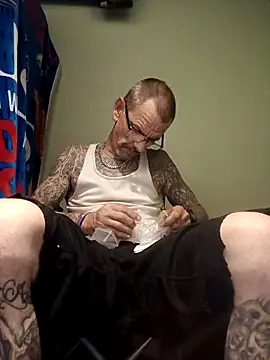 Snapshot of deepstroker42071 chatting on November 2025 10:12:02 AM deepstroker42071 online show from November 2025 10:12:02 AM