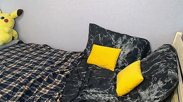 Snapshot of KathrineBerry chatting on January 2025 05:24:02 AM KathrineBerry online show from January 2025 05:24:02 AM