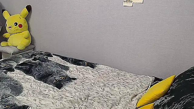 Snapshot of KathrineBerry chatting on January 2025 02:07:01 PM KathrineBerry online show from January 2025 02:07:01 PM