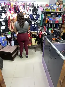 ROSALIALUCY online show from October 2025 11:51:02 AM