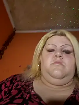 Snapshot of ducicsajsziii chatting on January 2025 04:19:01 AM ducicsajsziii online show from January 2025 04:19:01 AM