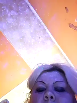 Snapshot of ducicsajsziii chatting on February 2025 11:43:02 PM ducicsajsziii online show from February 2025 11:43:02 PM