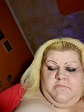 Snapshot of ducicsajsziii chatting on March 2025 09:43:02 PM ducicsajsziii online show from March 2025 09:43:02 PM