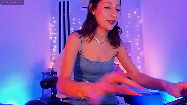 Snapshot of Gorgeous_Team chatting on February 2026 08:07:01 PM Gorgeous Team online show from February 2026 08:07:01 PM