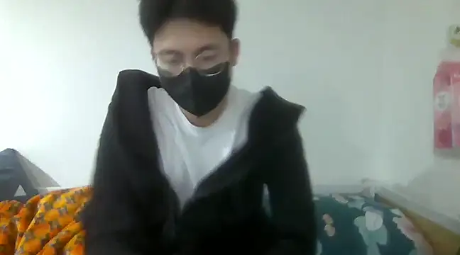 Gwencloudy online show from February 2025 12:17:02 PM