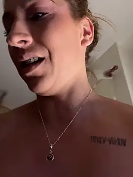 sofiah  online show from February 2026 05:22:02 PM