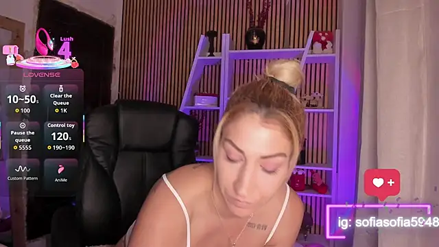 sofiah  online show from February 2026 05:42:02 PM