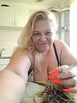 AriannaMilf online show from June 2026 03:32:02 PM
