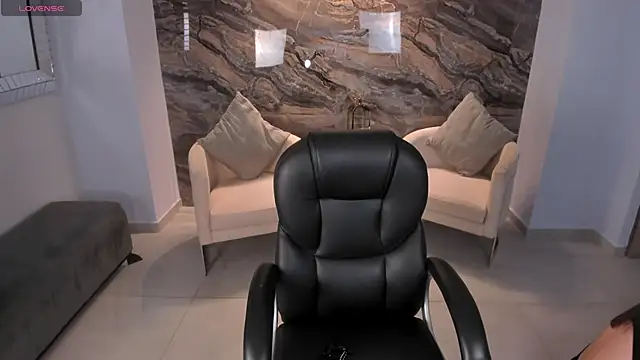 AlessiaCorleone  online show from March 2025 09:48:01 PM