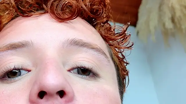 Juan Castano online show from April 2026 09:45:02 PM