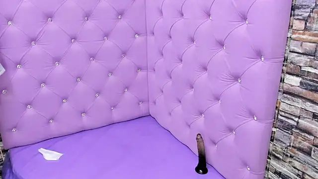 Snapshot of TeennNaugthy18 chatting on January 2025 09:45:01 AM TeennNaugthy18 online show from January 2025 09:45:01 AM