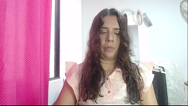 Victoria meester online show from January 2025 03:42:01 PM