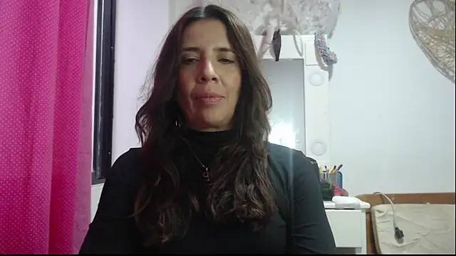 Victoria meester online show from January 2025 08:56:01 PM