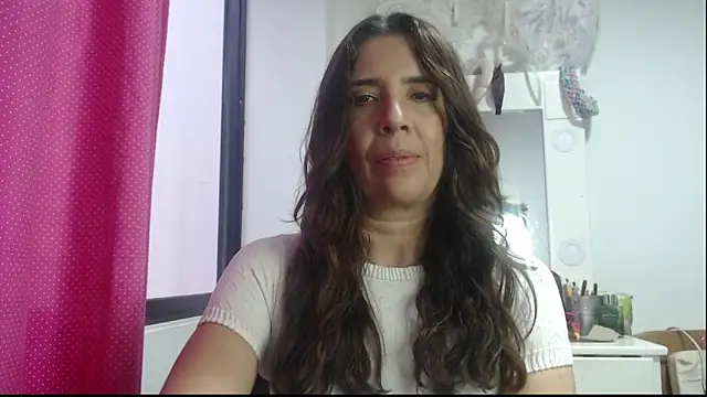 Victoria meester online show from January 2025 08:46:01 PM