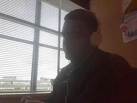 JohnBond009 online show from January 2025 01:28:01 PM