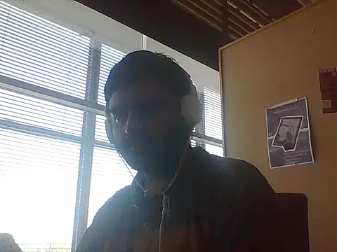 Snapshot of JohnBond009 chatting on June 2026 01:48:02 PM JohnBond009 online show from June 2026 01:48:02 PM