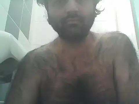 Snapshot of JohnBond009 chatting on August 2026 06:11:01 PM JohnBond009 online show from August 2026 06:11:01 PM