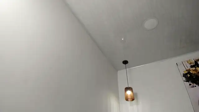 dolly zoe online show from February 2026 04:52:01 AM