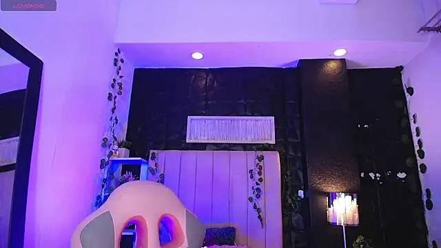 helen bunnnyx online show from February 2025 08:48:02 AM