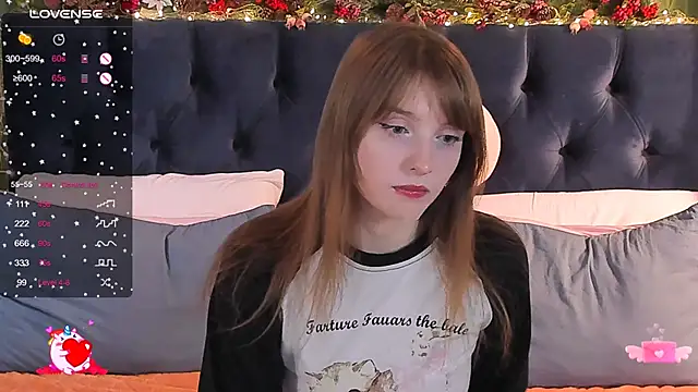 Snapshot of AliceLanley chatting on January 2025 11:34:01 AM AliceLanley online show from January 2025 11:34:01 AM