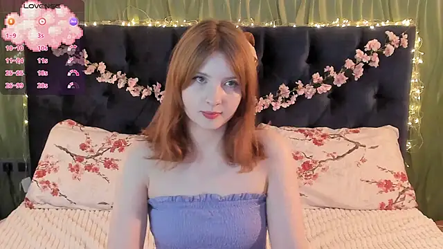 Snapshot of AliceLanley chatting on July 2026 12:09:01 PM AliceLanley online show from July 2026 12:09:01 PM