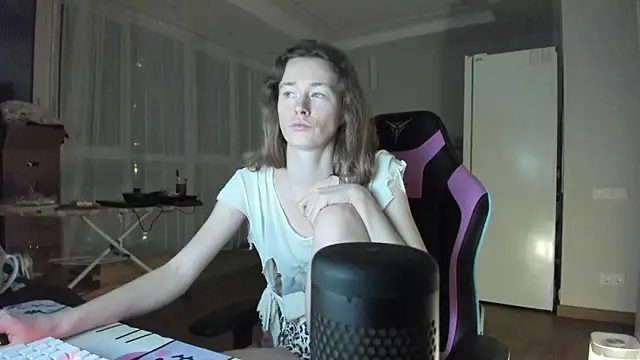 ooksiiii online show from May 2026 11:01:04 PM