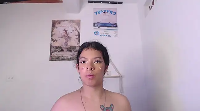 yungelitamor  online show from January 2025 11:17:01 AM