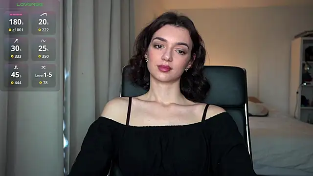 Snapshot of olivia_jeas chatting on November 2025 10:42:01 PM olivia jeas online show from November 2025 10:42:01 PM