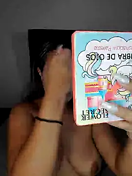 LarissaGaby01 online show from December 2024 08:43:01 PM