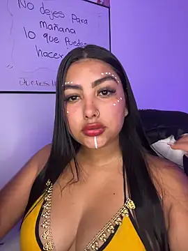 NatashaBrown12 online show from November 2025 09:21:02 PM