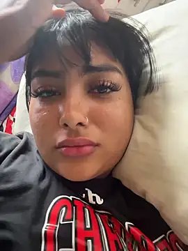 NatashaBrown12 online show from December 2025 04:47:01 PM