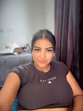 Snapshot of NatashaBrown12 chatting on April 2026 05:21:02 PM NatashaBrown12 online show from April 2026 05:21:02 PM