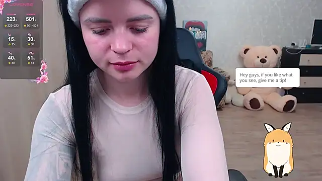 Snapshot of JuicyJess chatting on May 2026 05:17:02 PM JuicyJess online show from May 2026 05:17:02 PM