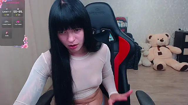 Snapshot of JuicyJess chatting on July 2026 07:49:02 PM JuicyJess online show from July 2026 07:49:02 PM