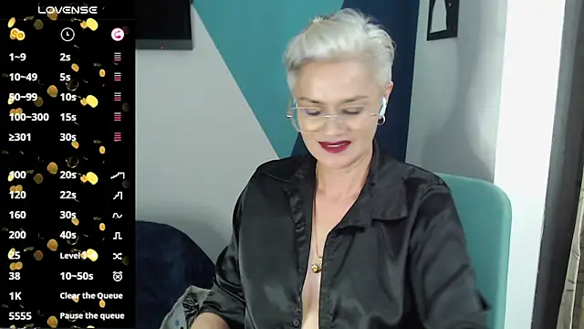 scarlett paris22 online show from February 2025 02:58:02 AM