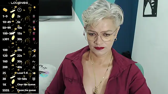 scarlett paris22 online show from March 2025 11:36:02 PM