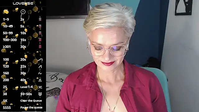 scarlett paris22 online show from March 2025 12:04:01 AM