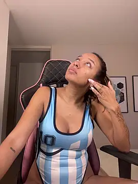 DianaHopson online show from October 2025 10:16:02 AM