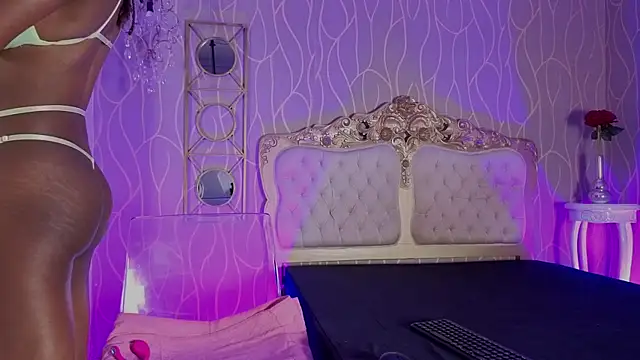Snapshot of Shanelle__ chatting on July 2026 02:08:02 PM Shanelle online show from July 2026 02:08:02 PM