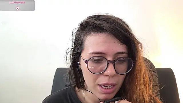 irinasweet27 online show from September 2025 01:39:02 AM