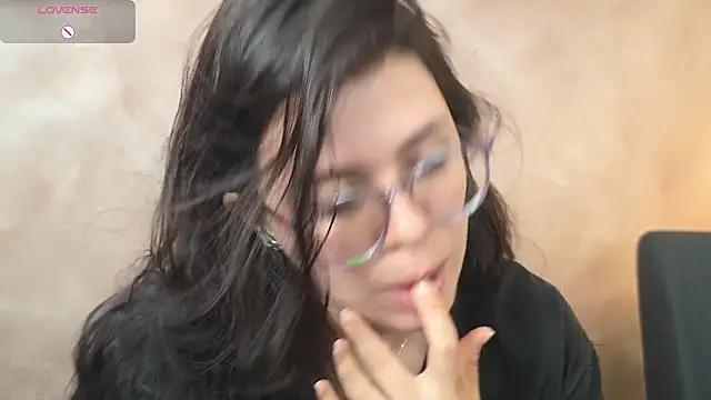 irinasweet27 online show from January 2026 04:23:02 PM