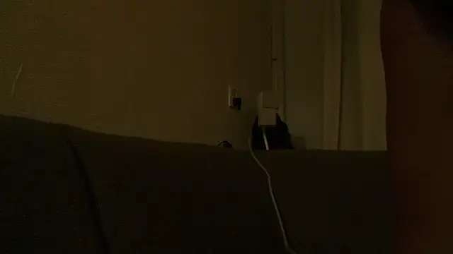 Snapshot of ROXYNL chatting on December 2024 01:03:01 AM ROXYNL online show from December 2024 01:03:01 AM