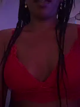 Snapshot of ROXYNL chatting on March 2025 06:18:01 PM ROXYNL online show from March 2025 06:18:01 PM