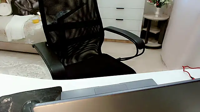 EveLove33 online show from September 2025 06:06:01 AM