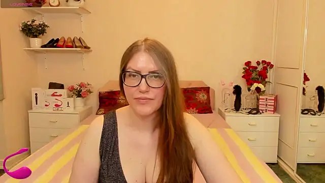 Snapshot of AmandamurX chatting on June 2026 01:43:02 PM AmandamurX online show from June 2026 01:43:02 PM