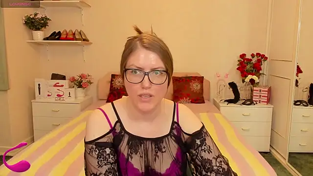 Snapshot of AmandamurX chatting on June 2026 01:31:01 PM AmandamurX online show from June 2026 01:31:01 PM