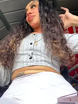 badbaby187 online show from October 2025 05:14:02 PM