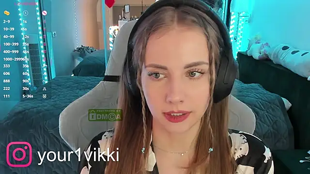 Vikki Cheese online show from February 2025 12:38:02 AM