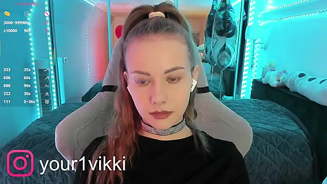 Snapshot of Vikki_Cheese chatting on February 2025 11:48:02 PM Vikki Cheese online show from February 2025 11:48:02 PM