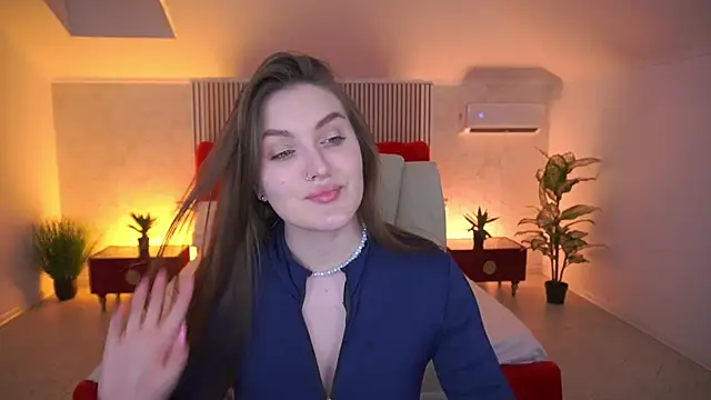 Snapshot of EmmyCharmm chatting on June 2026 05:30:02 AM EmmyCharmm online show from June 2026 05:30:02 AM